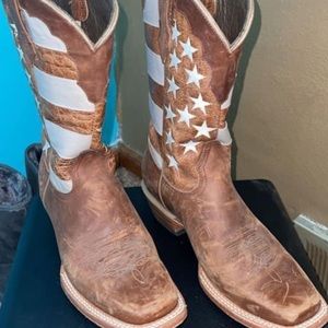 Extremely nice dress boots